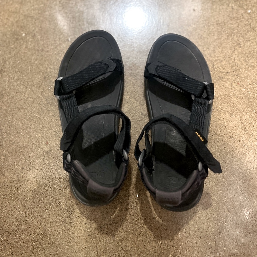 Teva outdoor sandals W’s 7